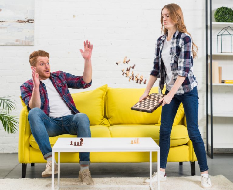 Play chess with your kids easily…